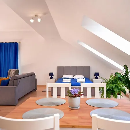 Warmia Apartments Ольштин Екстер'єр фото